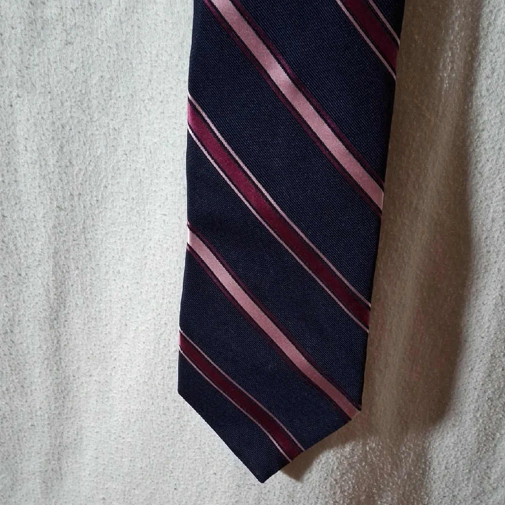 Nautica Blue and Pink Silk Ties Accessories